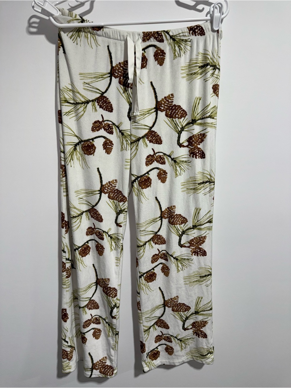 Women’s Cream Pinecone Print Stars Above pants